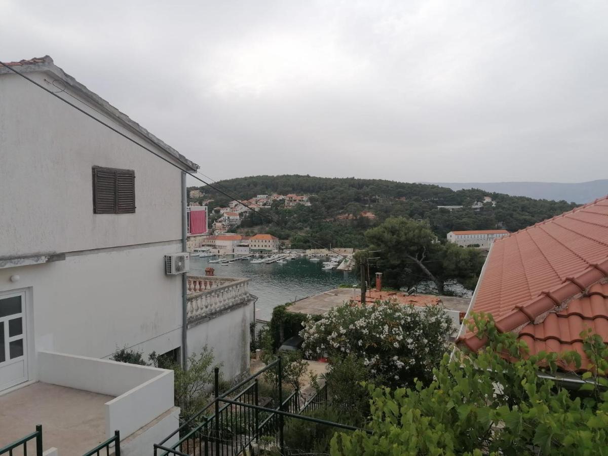 Apartments Piko2 Jelsa  Buitenkant foto